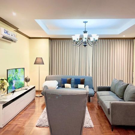 Nt Place Sukhumvit Suites Банкок Екстериор снимка