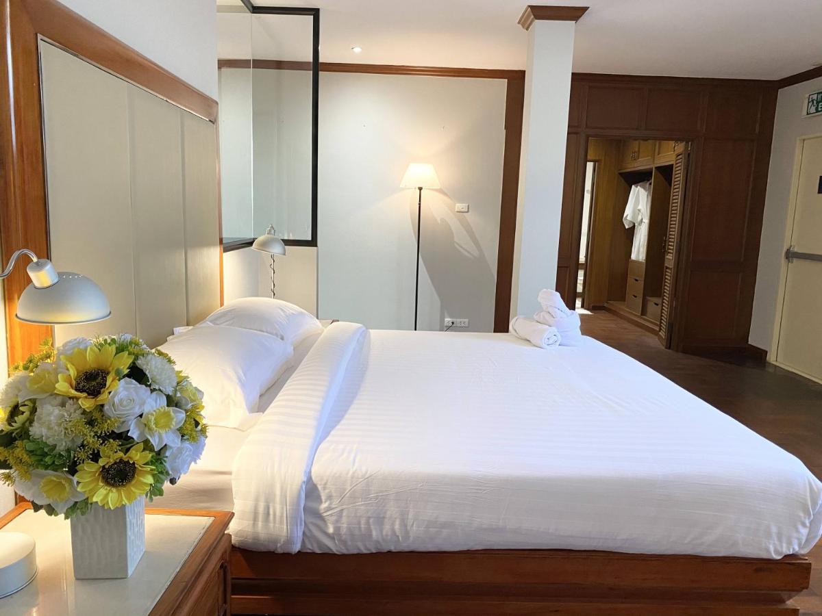 Nt Place Sukhumvit Suites Банкок Екстериор снимка