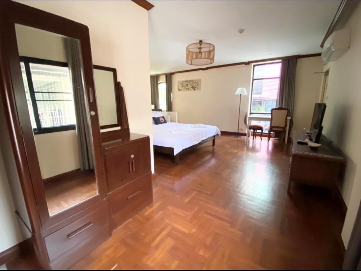 Nt Place Sukhumvit Suites Банкок Екстериор снимка