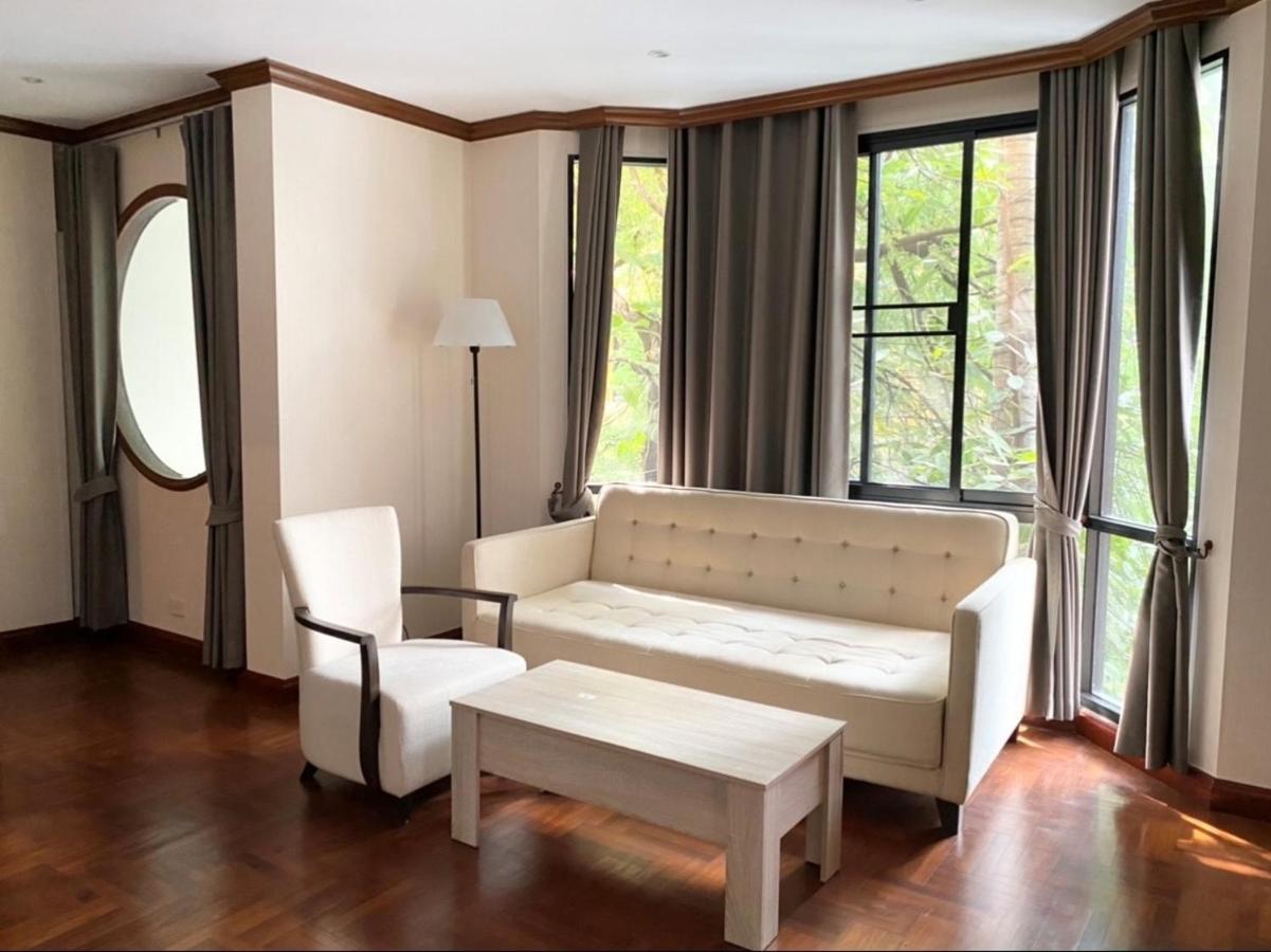 Nt Place Sukhumvit Suites Банкок Екстериор снимка