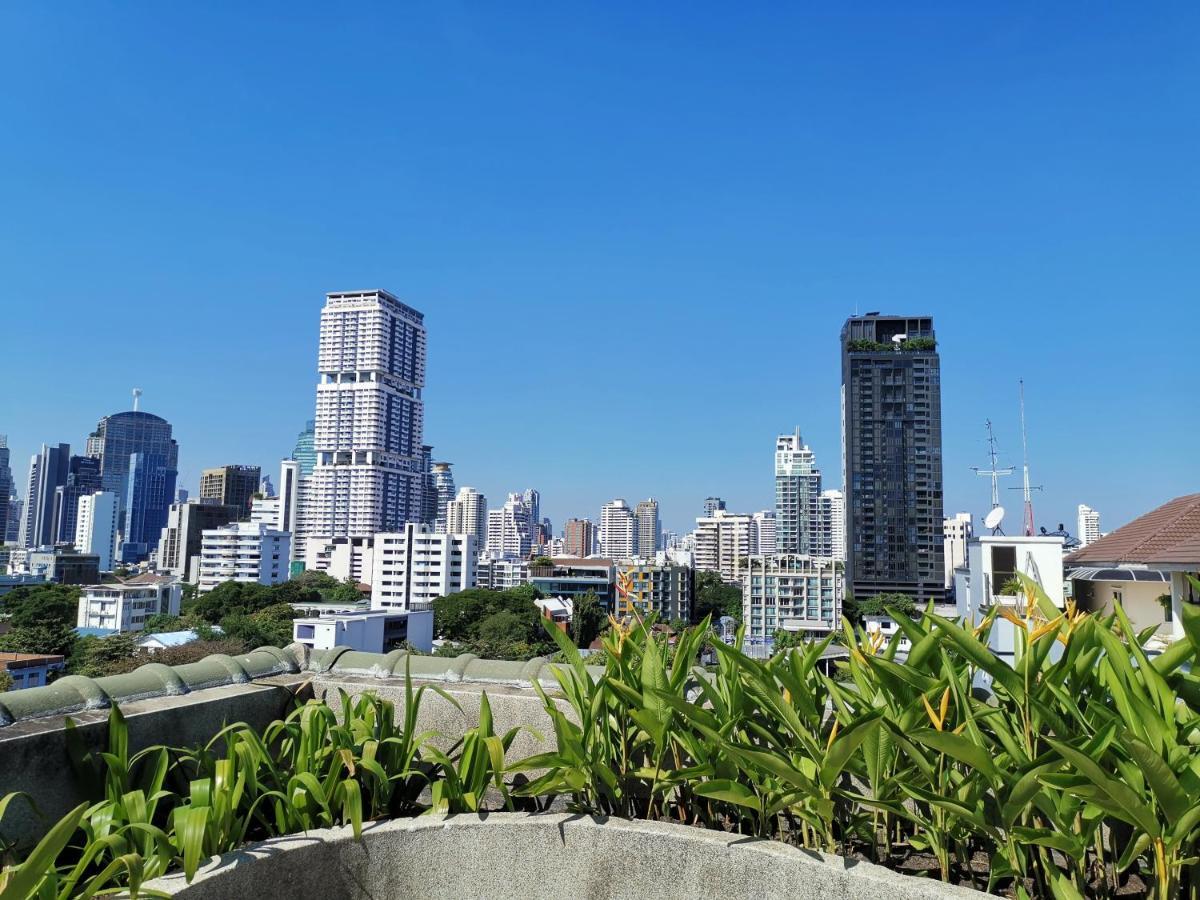 Nt Place Sukhumvit Suites Банкок Екстериор снимка